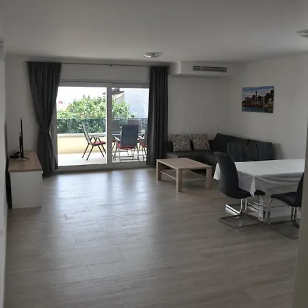 Ilija Krk Town